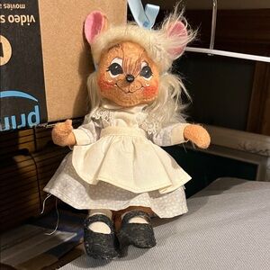 Annalee Mouse Doll with White and Brown Accents